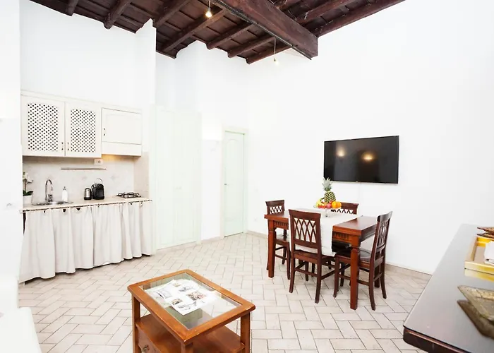 Tritone 91 Apartments